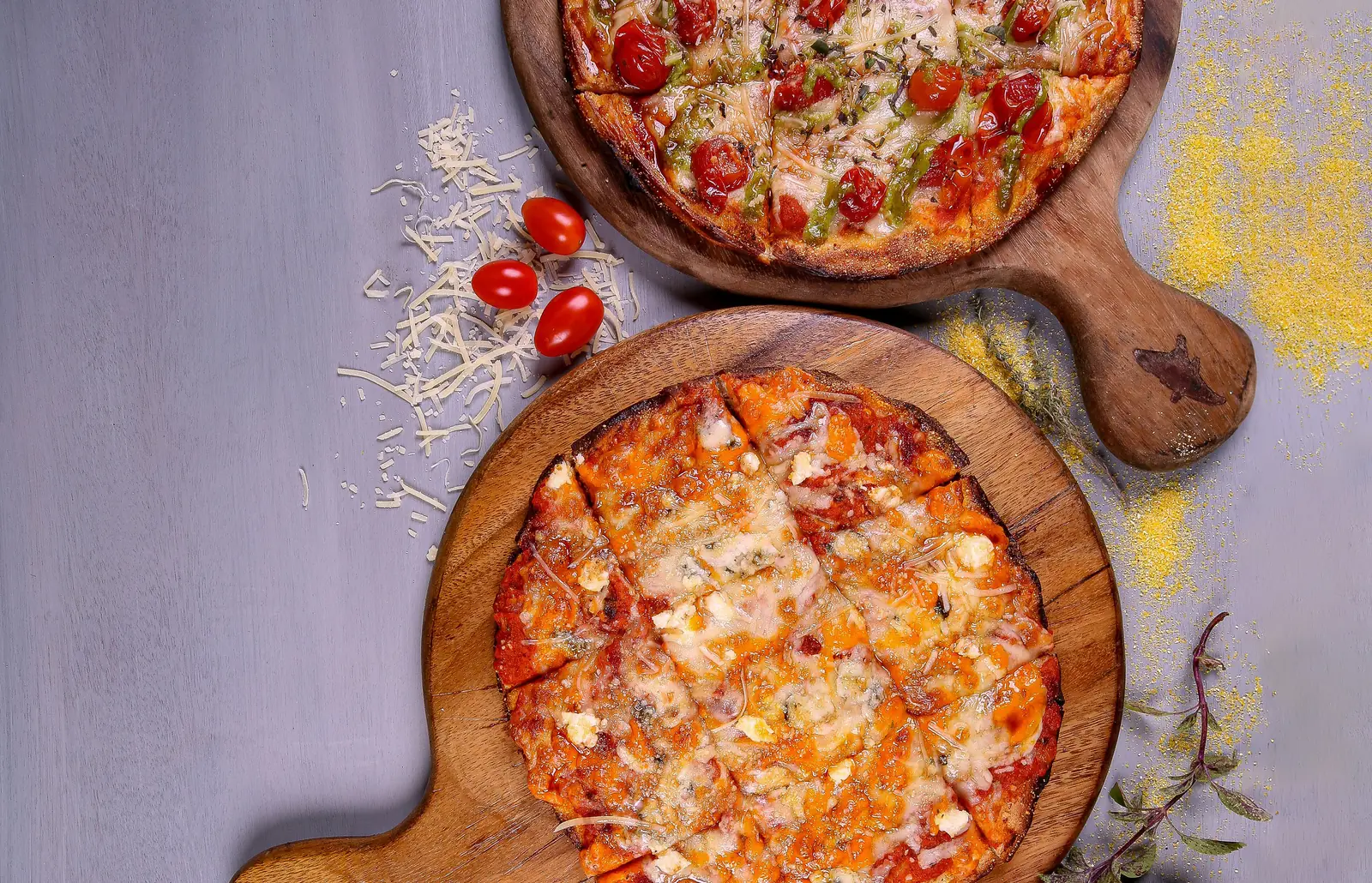 Pizzas artesanales en el menú a la carta de Hobbitenango